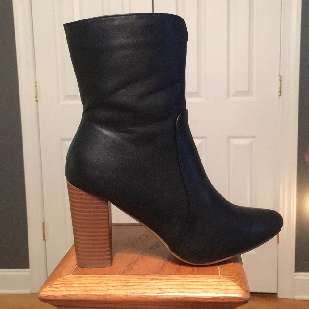 LuLus Dolores Heels